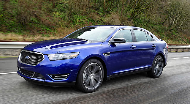 2019 Ford Taurus front side