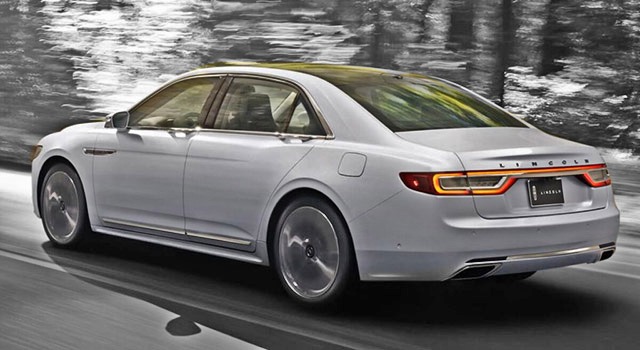 2019 Lincoln Town Car rear