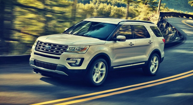 2020 Ford Explorer exterior