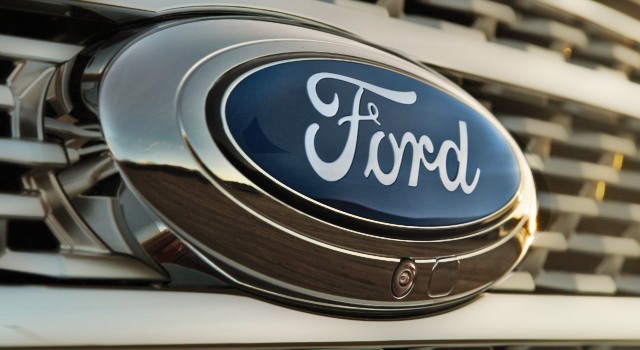 2020 Ford Expedition badge