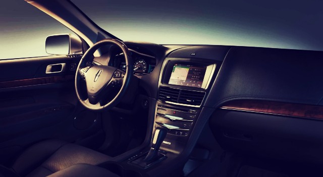 2020 Lincoln MKT interior