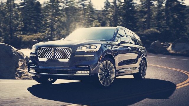 2020 Lincoln Aviator Hybrid redesign