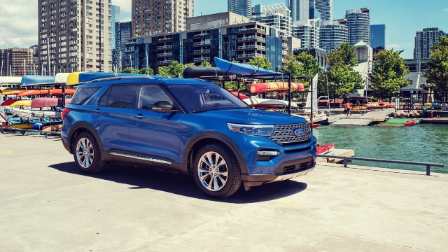 2021 Ford Explorer exterior