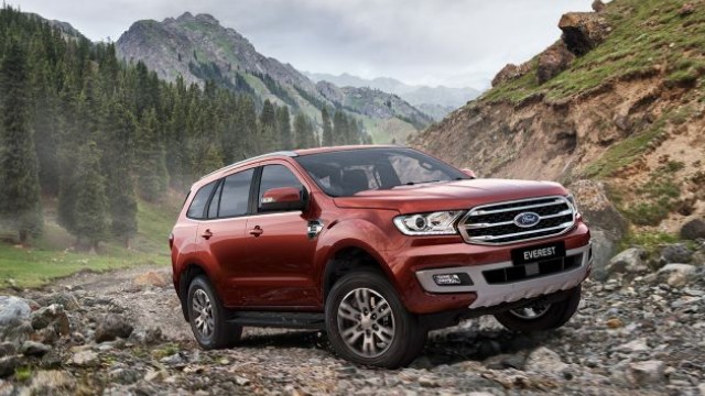 2021 Ford Everest exterior