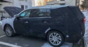 2021 Ford Endeavour spy shots