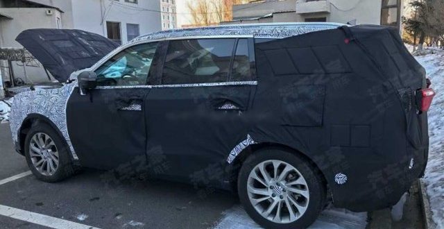 2021 Ford Endeavour spy shots