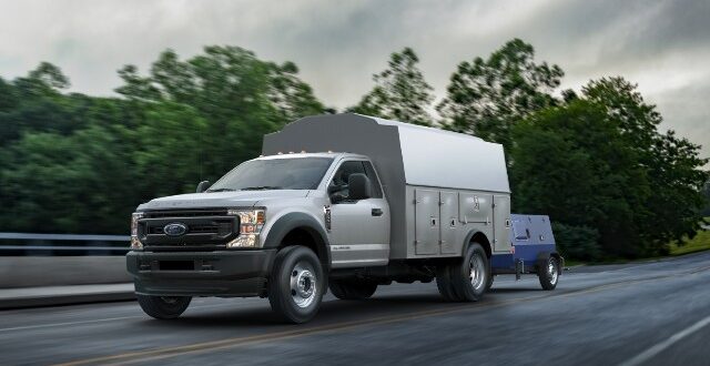 2021 Ford F-550 specs