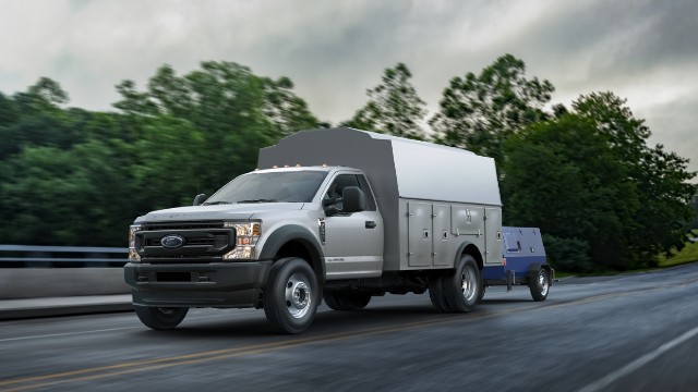 2021 Ford F-550 specs