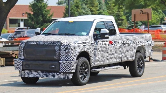 2022 Ford F-250 spy shots