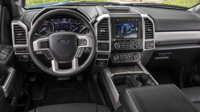 2022 Ford F-350 interior