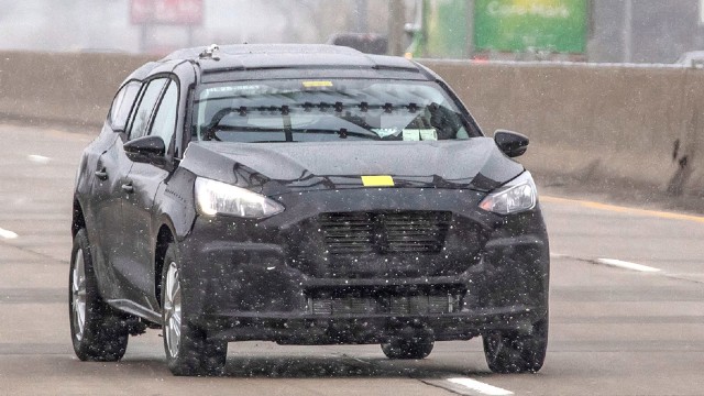 2022 Ford Transit Connect spy shots