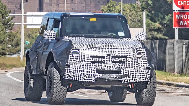 2022 Ford Bronco Warthog spy shots