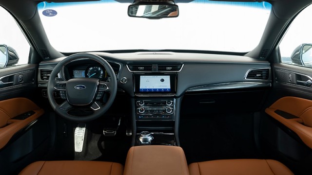 2023 Ford Taurus interior