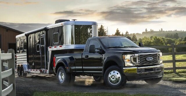 2023 Ford F-450 diesel