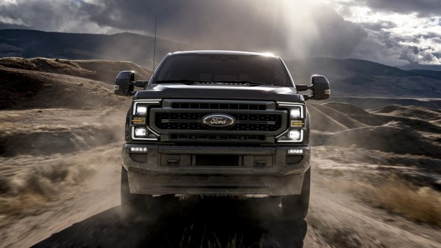 2023 Ford F-450 package