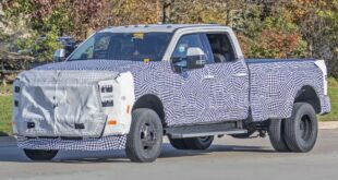 2023 Ford Super Duty SuperCrew spy shots