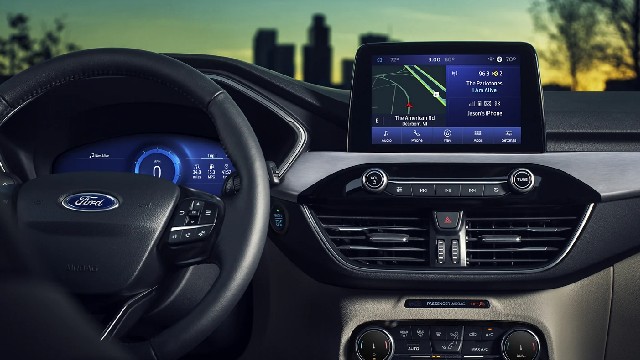 2023 Ford Escape Hybrid interior