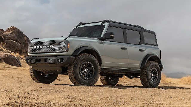 2023 Ford Bronco Sasquatch package