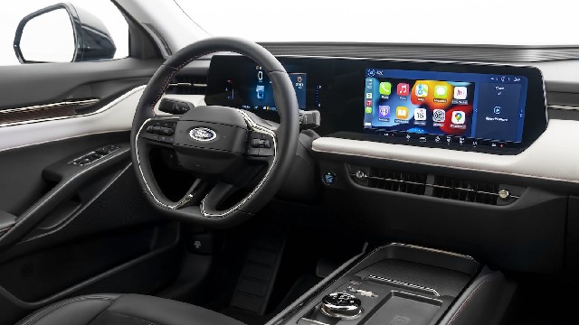 2024 Ford Taurus interior