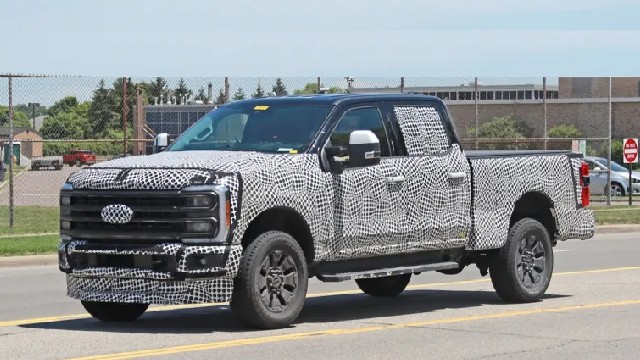 2024 Ford Super Duty spy shots